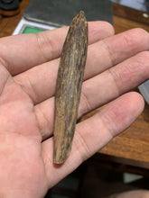 Load image into Gallery viewer, Old west Malaysian agarwood for collection - uthaiagarwood