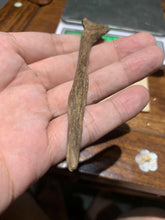 Load image into Gallery viewer, Old west Malaysian agarwood for collection - uthaiagarwood